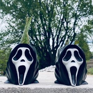 Ghostface small planter